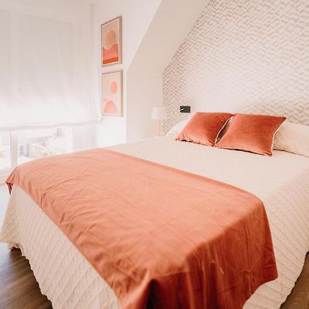 Apartamentos Rua Vella Калдас Де Реис Екстериор снимка